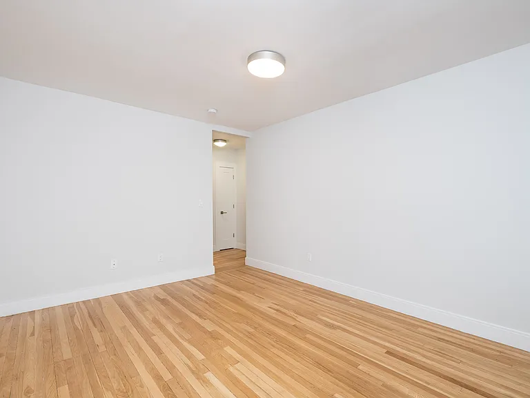288 Chestnut Hill Ave #10 — Photo 2