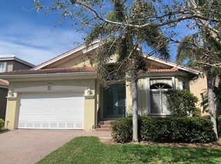 8513 Sumner Ave, Fort Myers, FL 33908