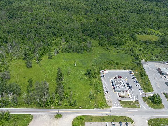 4th image of 30-62 North Rd