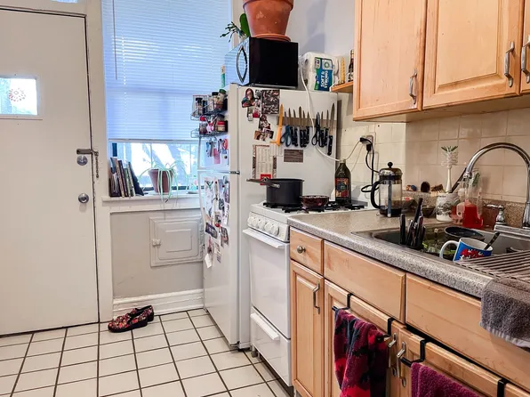 1470 W Argyle St #3R, Chicago, IL 60640