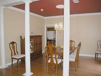 4th image of 2166 Wildwood Ln