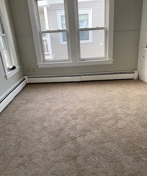 391 Manchester St — Photo 1