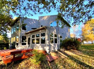 150 Lake Rd, Seymour, IL 61875