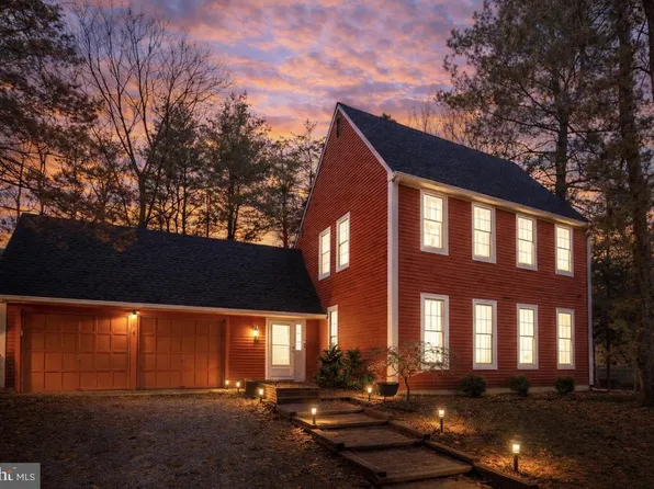 8 Battery Hill Dr, Voorhees, NJ 08043