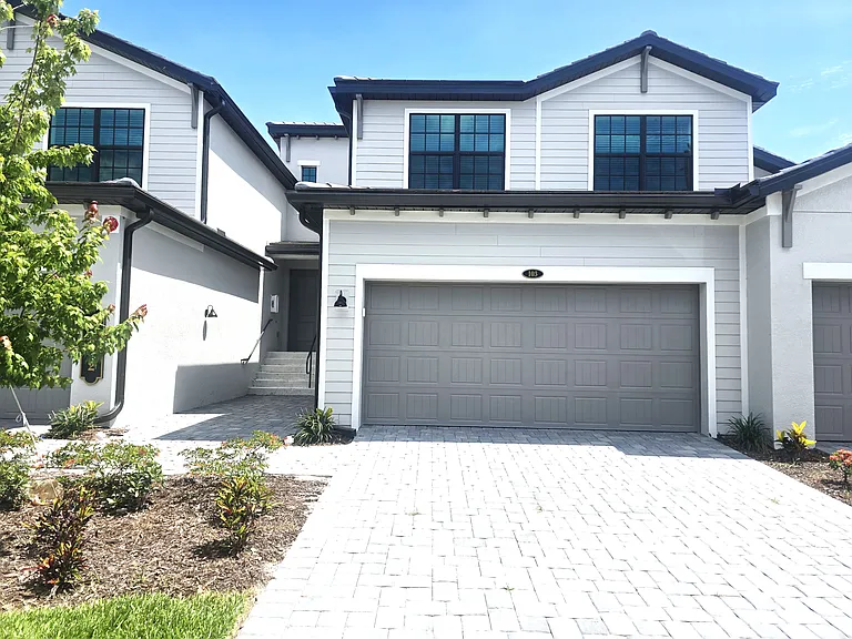 5552 Summit Pointe Cir #103 — Photo 3