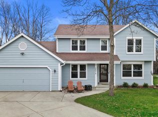 2075 S 103rd Ct, West Allis, WI 53227