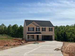 118 Equestrian Trl, Madison, NC 27025