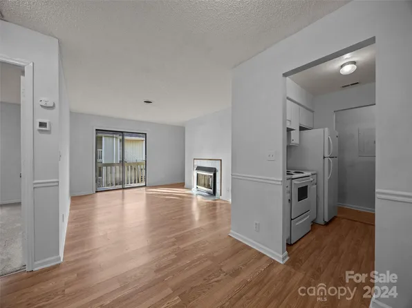 14D-110 Heywood Rd #14D, Arden, NC 28704