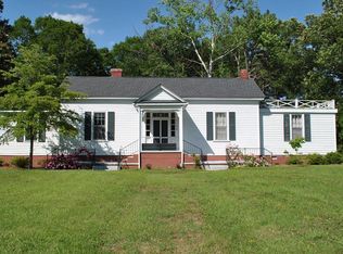 310 W Burnette Ave, Enfield, NC 27823