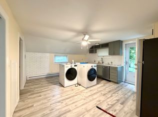 255 Oliphant Ln #B, Middletown, RI 02842