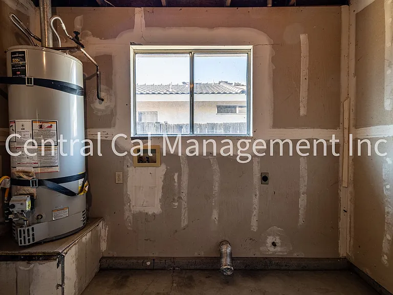 3118 Brookside Dr — Photo 14