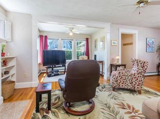 40 Lyndon Rd, Cranston, RI 02905