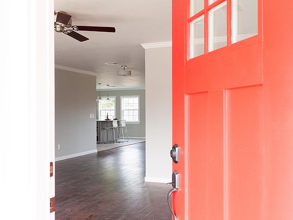 2nd image of 2217 Huntleigh Dr