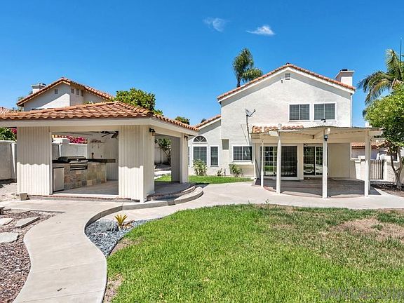 4th image of 12125 Avenida Sivrita