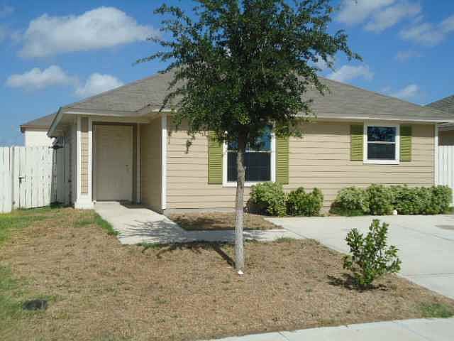 1st image of 4512 Vanessita Ct