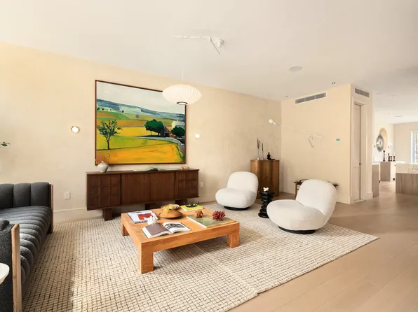 231 Macon Street image 11 of 26