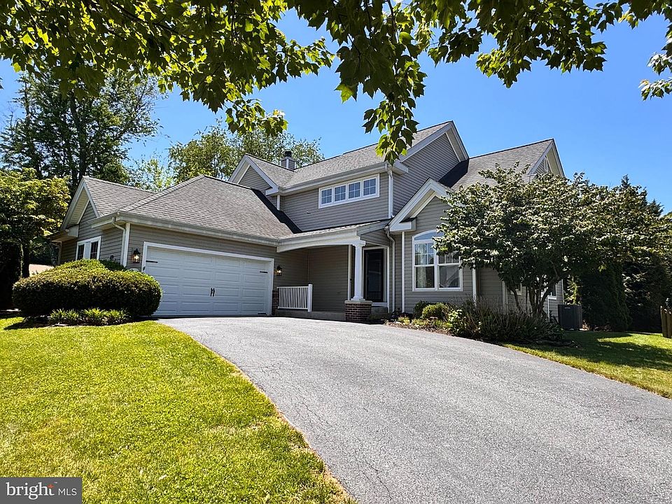 1st image of 5655 Vineyard Ct