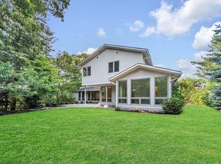 28 Kesseler Way, Newton, MA 02467