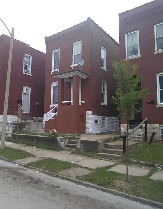 1st image of 2221 Osage St