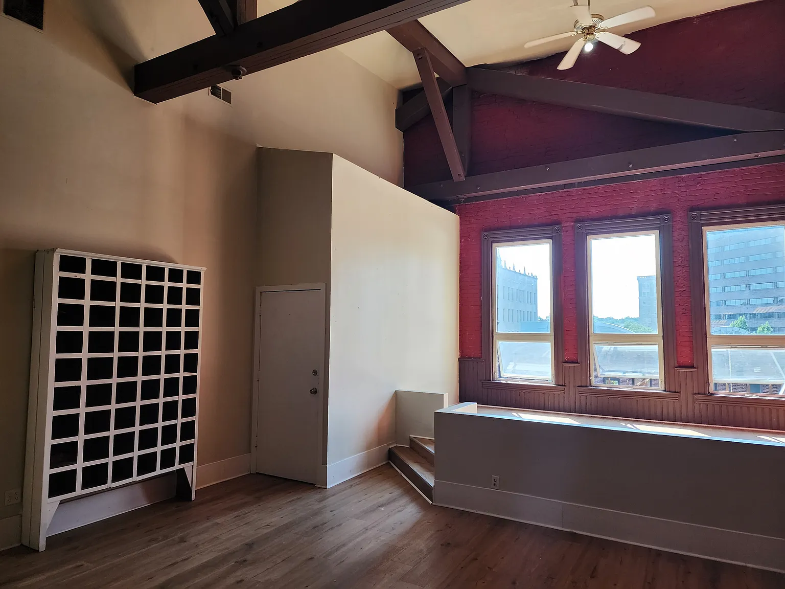 1 bed, 1000 sqft, $1,500 — Photo 2
