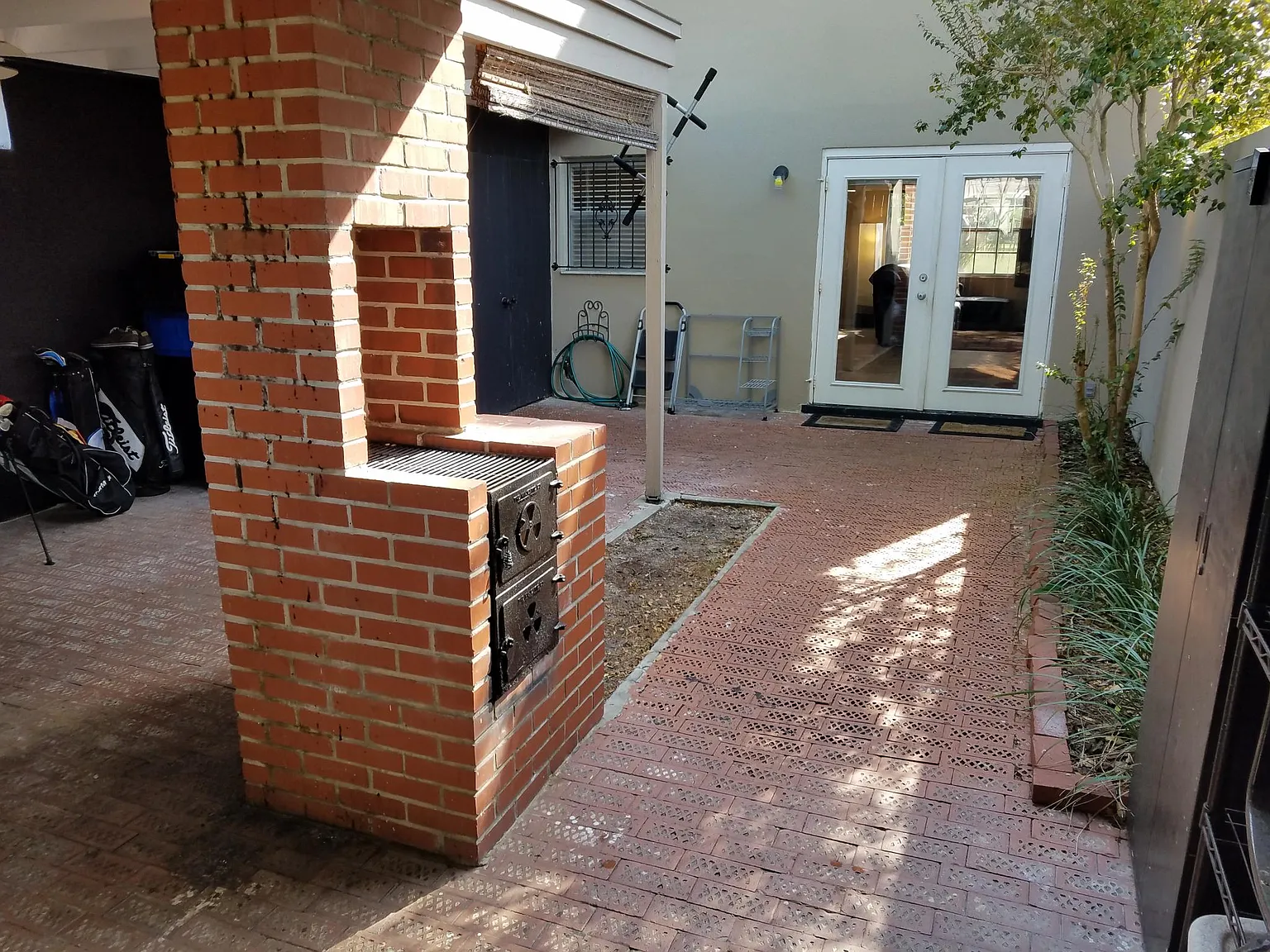 2 bed, 1.5 bath, 1250 sqft, $2,400 — Photo 4