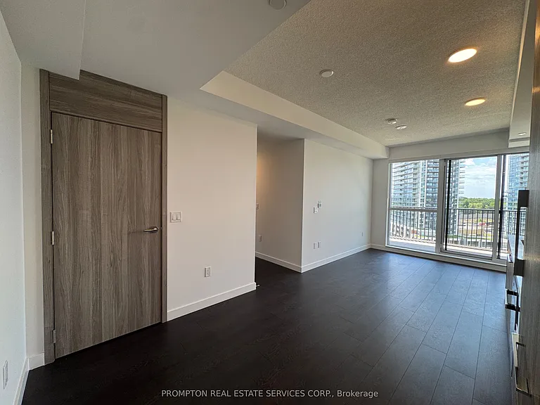 18 Esther Shiner Blvd #1115 — Photo 4