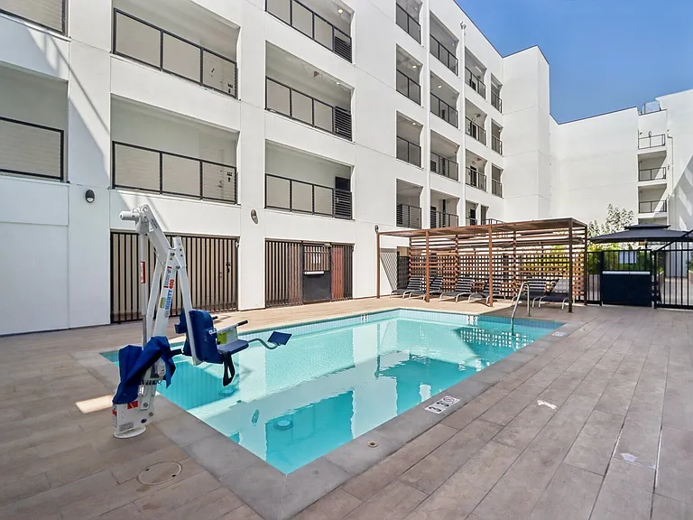 6569-6581 N Van Nuys Blvd W #718 — Photo 49