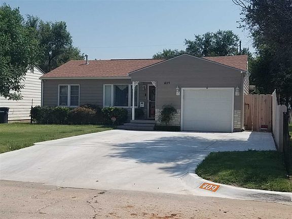 2nd image of 409 W Cottonwood Ave