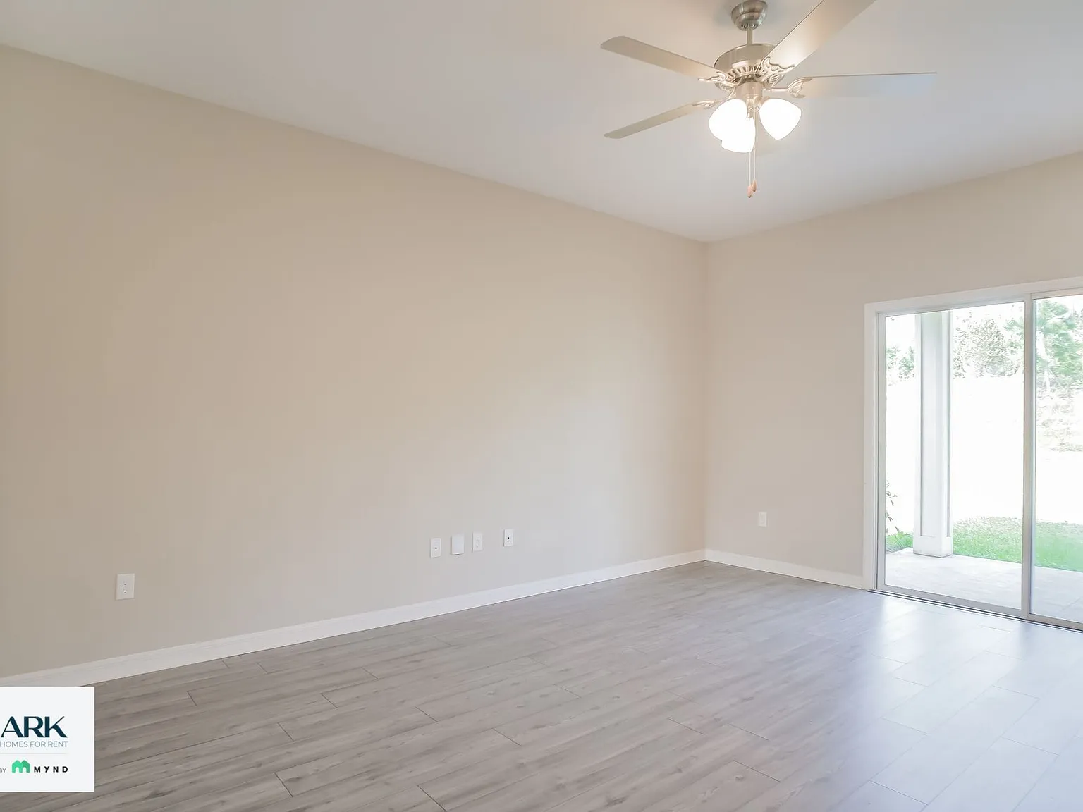 4 bed, 3.0 bath, 1819 sqft, $2,660 — Photo 4