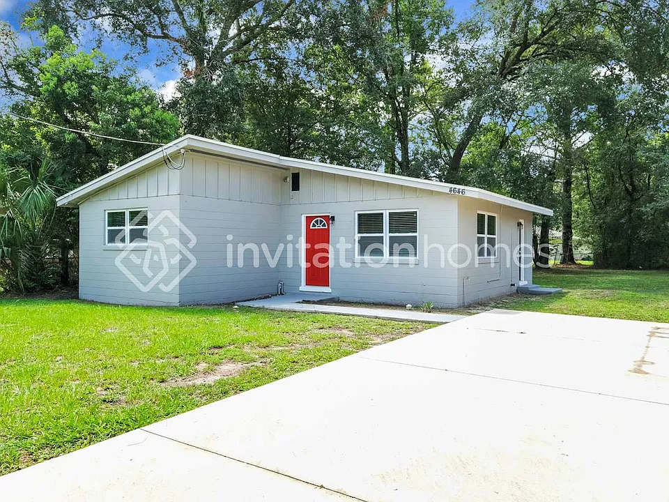 4646 Effingham Rd