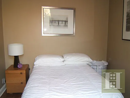 Rented by Halstead Real Estate | media 18