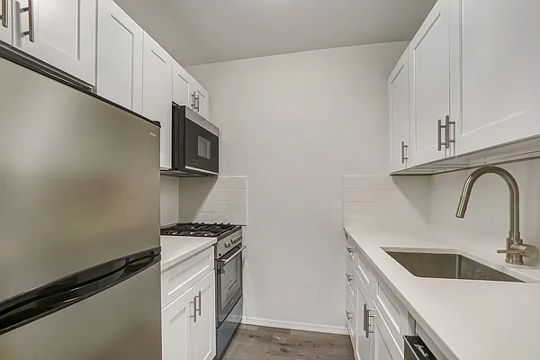 Rented by Creed Realty Group | media 12