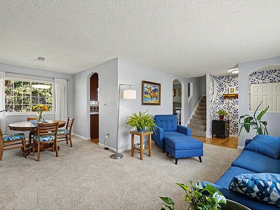 4th image of 740 Kimball Rd