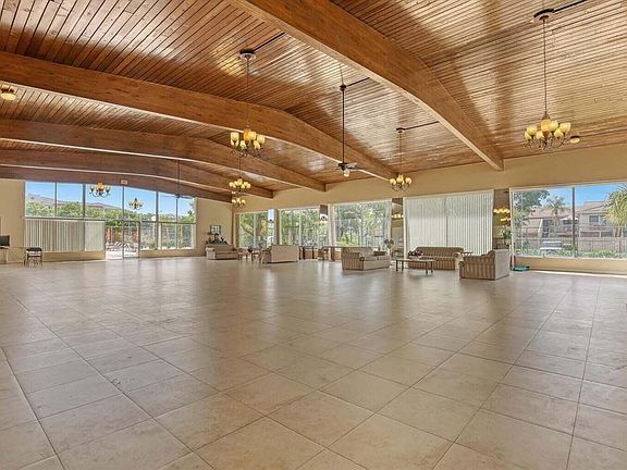 5th image of 470 Executive Center Drive #2-A
