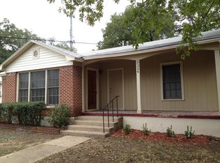 2324 Bolivar St, Denton, TX 76201