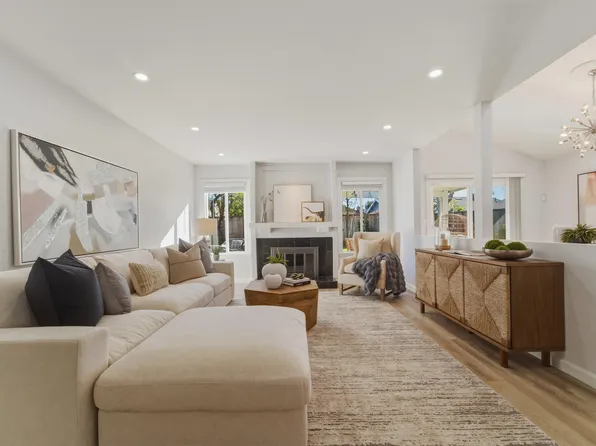 32471 Lake Ree St, Fremont, CA 94555