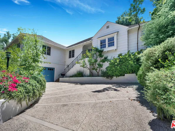 1231 Club View Dr, Los Angeles, CA 90024