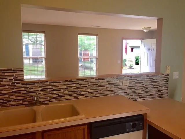 1045 Serendipity Dr — Photo 11
