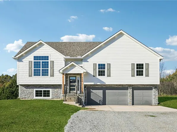 316 NE 51st Rd, Warrensburg, MO 64093