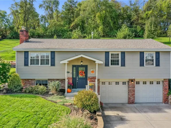 4209 Stratford Dr, Irwin, PA 15642