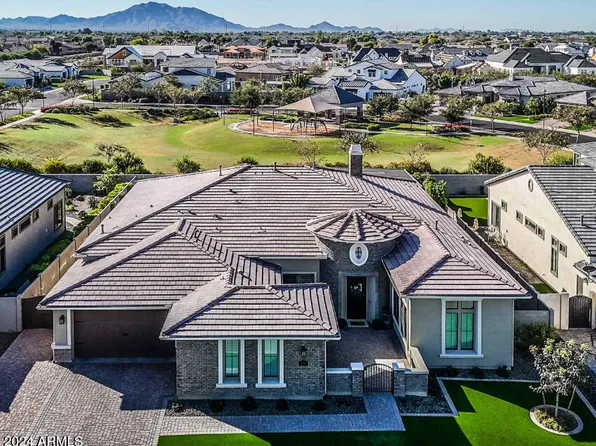 2759 E PORTOLA VALLEY Drive, Gilbert, AZ 85297