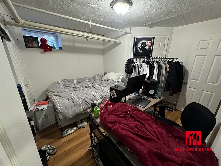 116 Lake St — Photo 8
