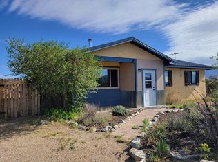 7 Camino Coyote, El Prado, NM 87529