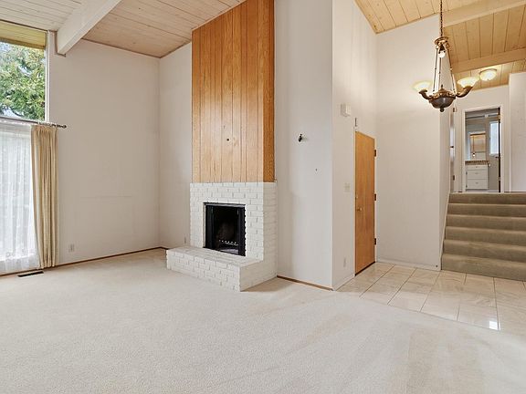 3rd image of 48 Oxford Drive