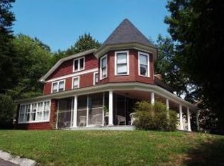 8 High St, Bradford, NH 03221