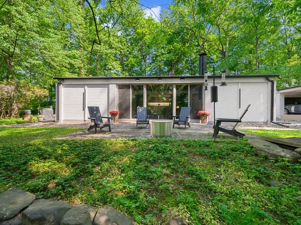 3705 Darby Rd, Bryn Mawr, PA 19010