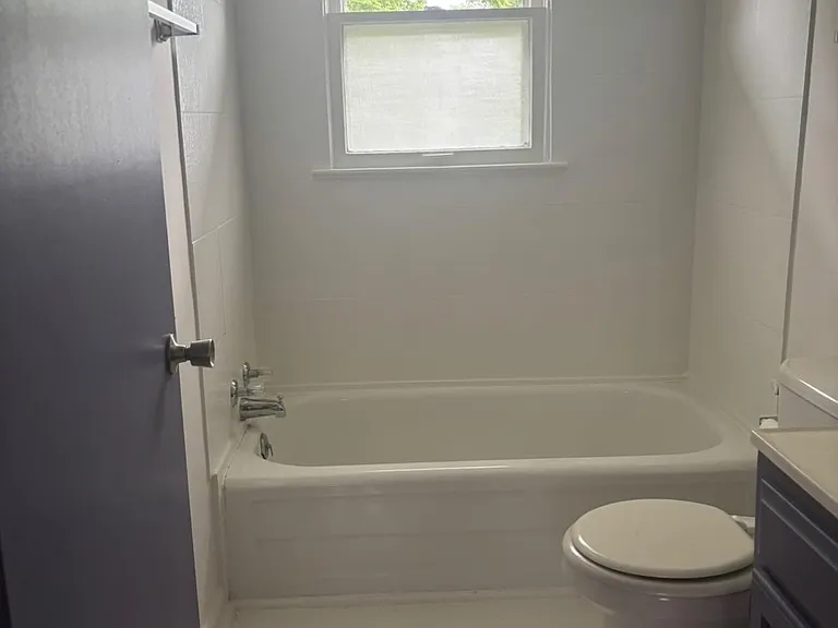112 S Rolla St — Photo 6