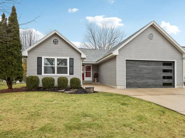 2358 North University DRIVE, Waukesha, WI 53188