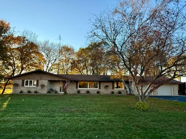 2965 N Mission Rd, Rosebush, MI 48878