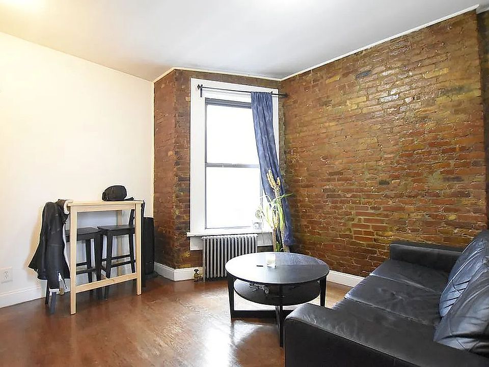 1st image of 250 Broome St APT 20